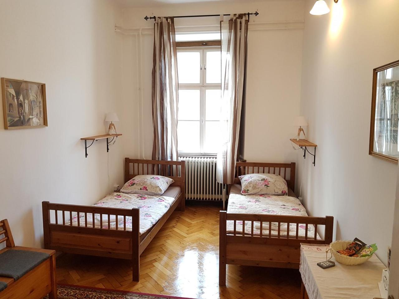 Varkeruelet Apartman Sopron Extérieur photo