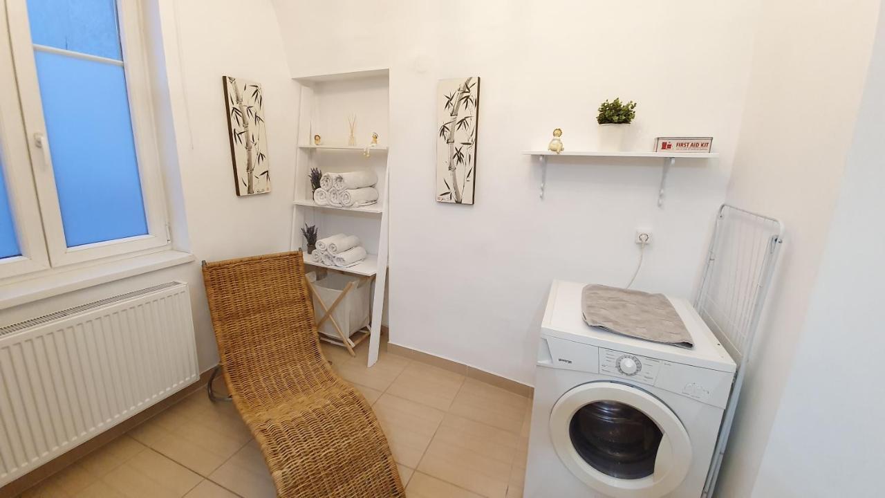Varkeruelet Apartman Sopron Extérieur photo