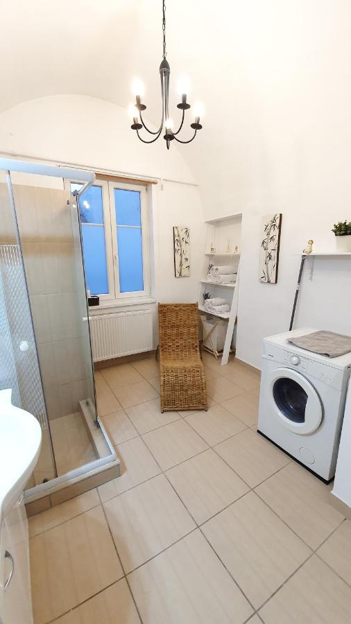 Varkeruelet Apartman Sopron Extérieur photo